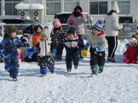雪中運動会